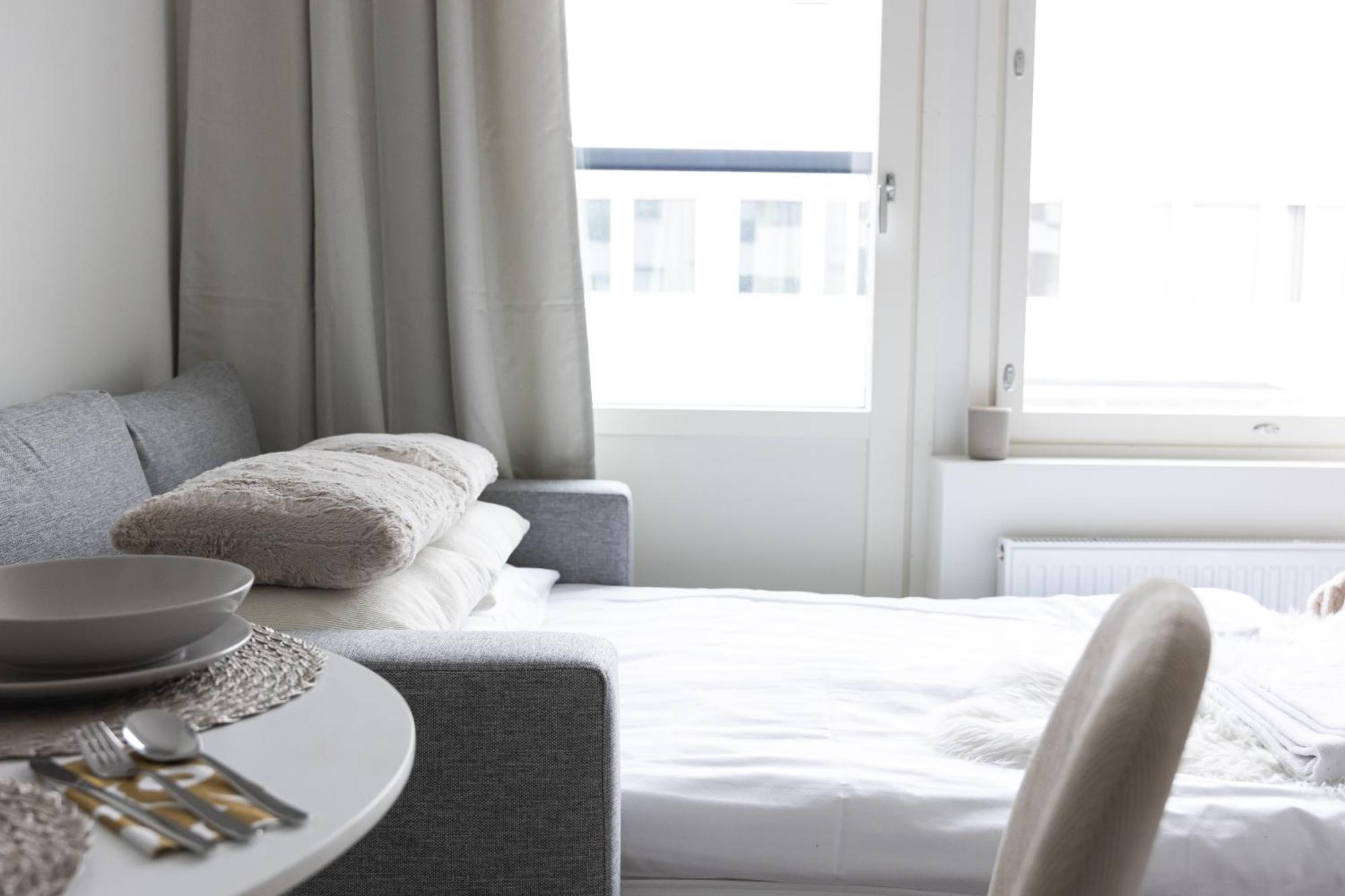 Arctic City Suites By Booklapland Рованиеми Экстерьер фото